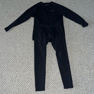 Under Armour Men's Base 4.0 Long Sleeve and Leggings Baselayer